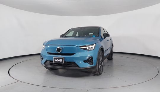 Volvo • C40