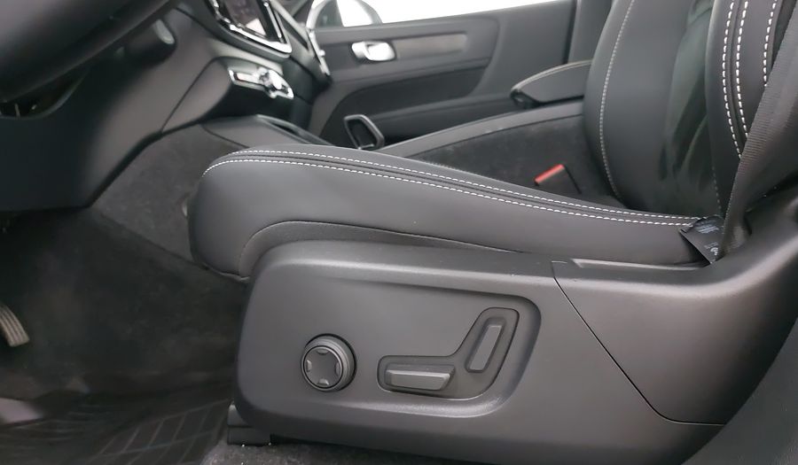 Volvo C40 BEV 69KWH RECHARGE PLUS AUTO Suv 2024