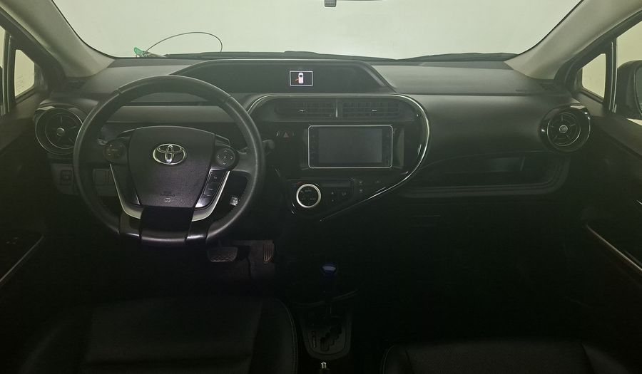 Toyota Prius 1.5 HYBRID AUTO Hatchback 2021