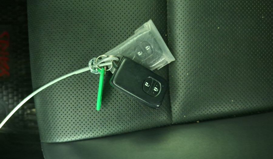 Toyota Prius 1.5 HYBRID AUTO Hatchback 2021