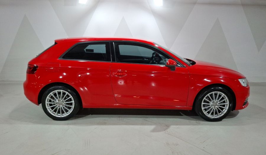 Audi A3 1.8 TFSI AMBIENTE S TRONIC Hatchback 2016