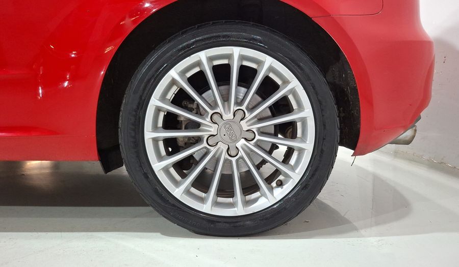 Audi A3 1.8 TFSI AMBIENTE S TRONIC Hatchback 2016
