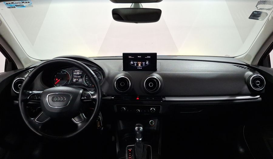 Audi A3 1.8 TFSI AMBIENTE S TRONIC Hatchback 2016