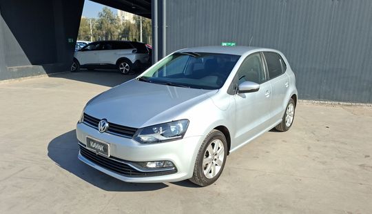 Volkswagen • Polo