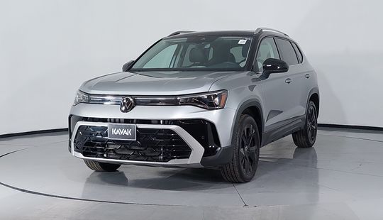 Volkswagen • Taos