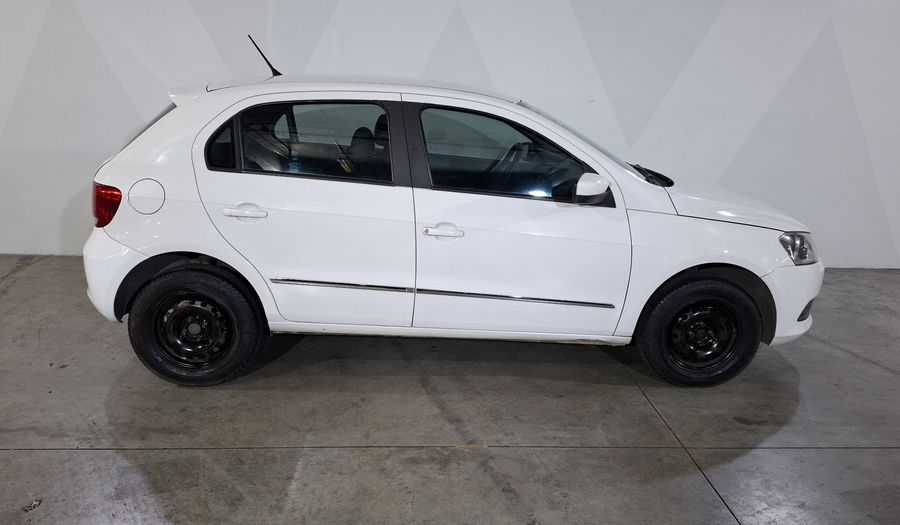 Volkswagen Gol 1.6 5 PTAS. CL A/A Hatchback 2016