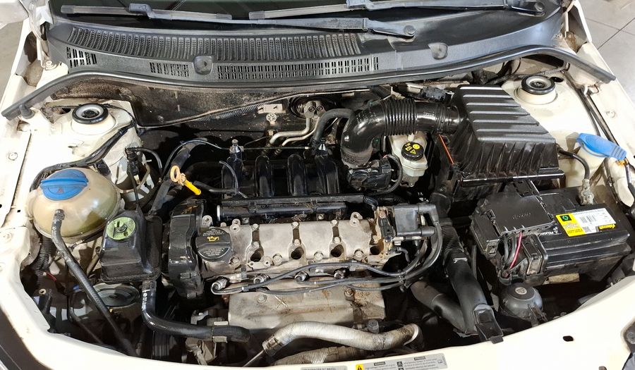 Volkswagen Gol 1.6 5 PTAS. CL A/A Hatchback 2016