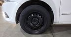 Volkswagen Gol 1.6 5 PTAS. CL A/A Hatchback 2016