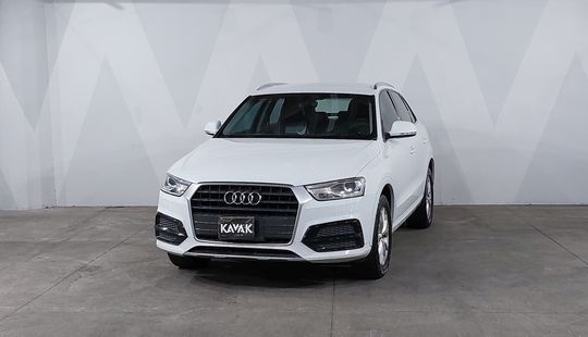 Audi • Q3
