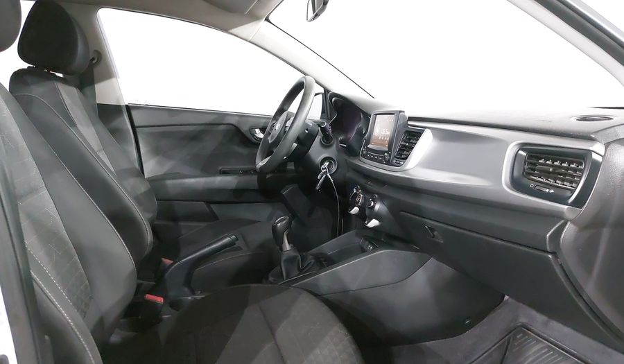 Kia Rio 1.6 LX Hatchback 2020
