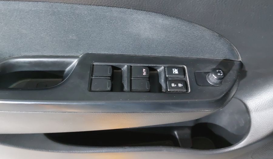 Suzuki Swift 1.4 GLX MT Hatchback 2016