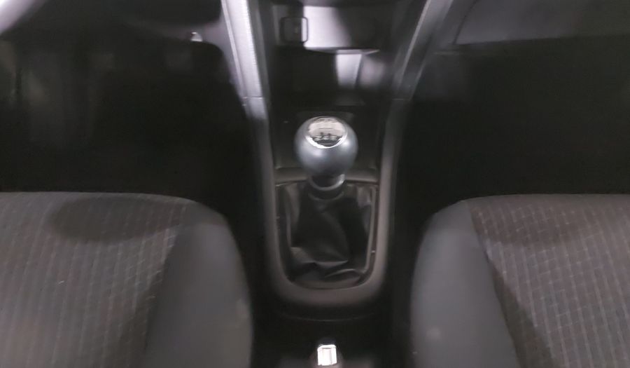 Suzuki Swift 1.4 GLX MT Hatchback 2016