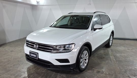 Volkswagen • Tiguan