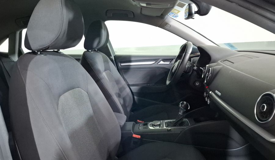 Audi A3 1.4 DYNAMIC DCT Sedan 2018