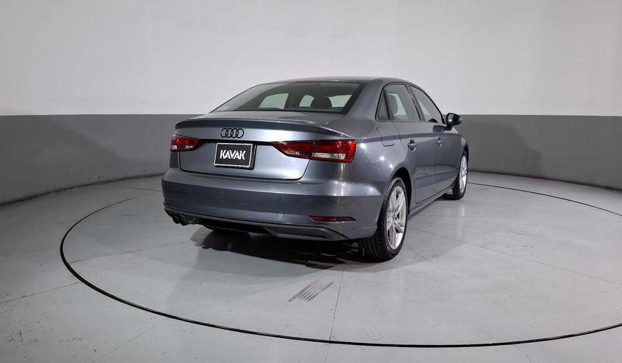 Audi A3 1.4 DYNAMIC DCT Sedan 2018
