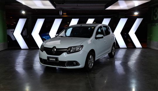Renault • Sandero