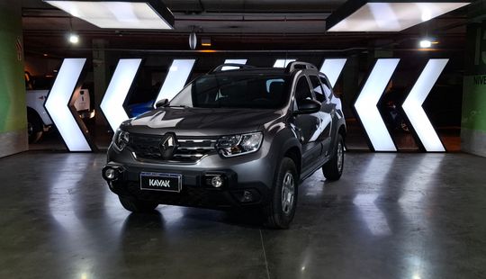 Renault • Duster