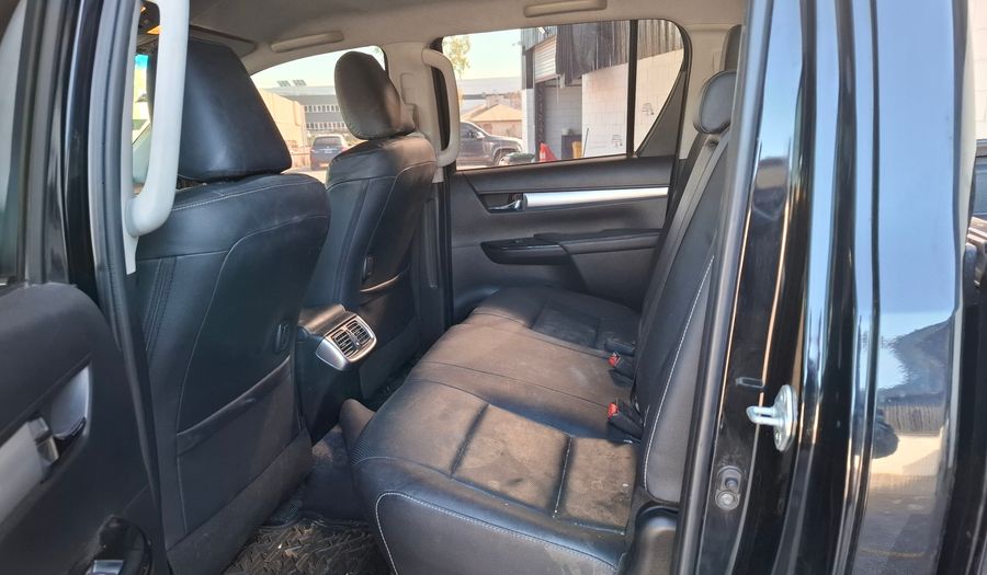 Toyota Hilux 2.8 TDI SRX AUTO C/D Pickup 2021