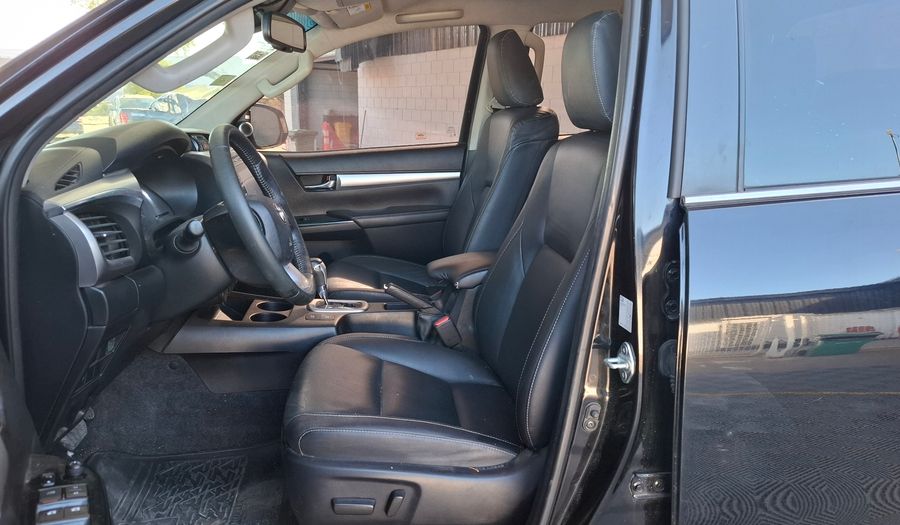 Toyota Hilux 2.8 TDI SRX AUTO C/D Pickup 2021