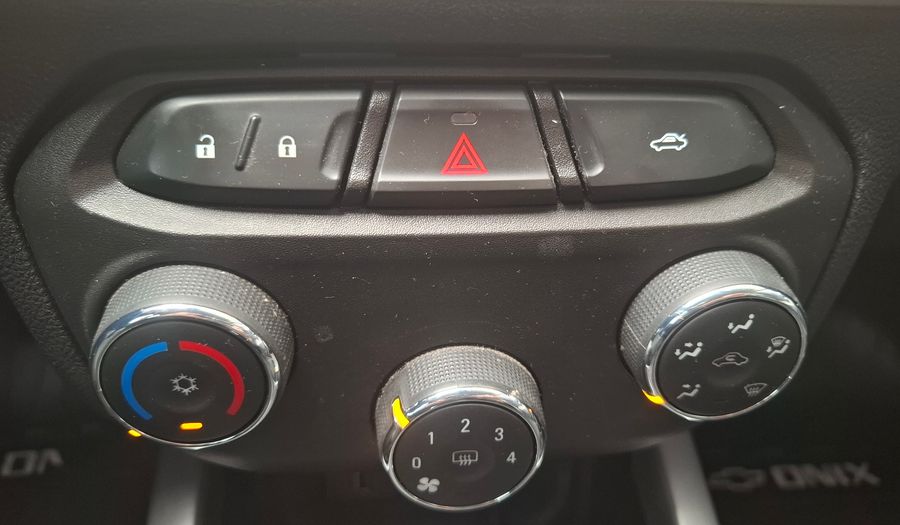 Chevrolet Onix 1.4 LT Hatchback 2019