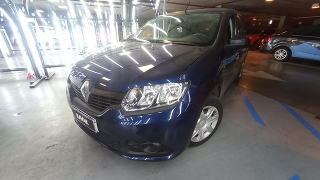 Renault • Sandero