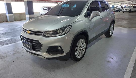 Chevrolet • Tracker