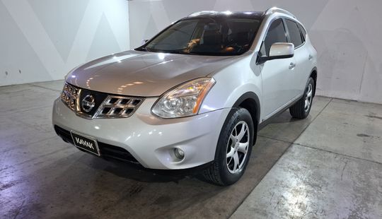 Nissan • Rogue