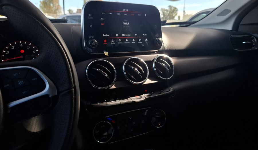 Fiat Cronos 1.8 PRECISION AUTO Sedan 2021