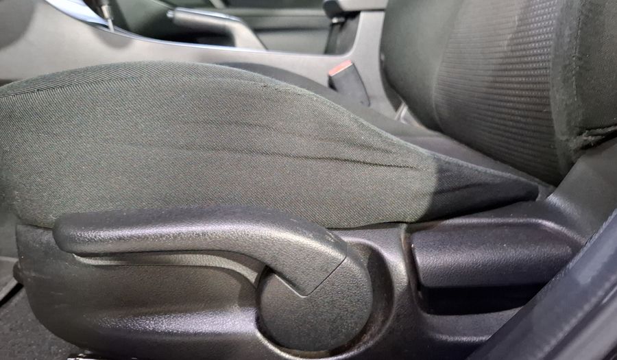 Mazda 3 2.0 SEDAN I TOURING TA Sedan 2013