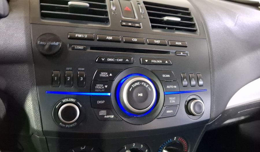 Mazda 3 2.0 SEDAN I TOURING TA Sedan 2013