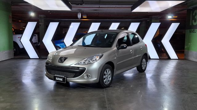Peugeot • 207