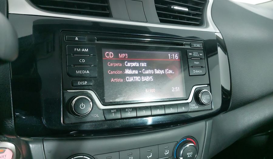 Nissan Sentra 1.8 ADVANCE MT Sedan 2017