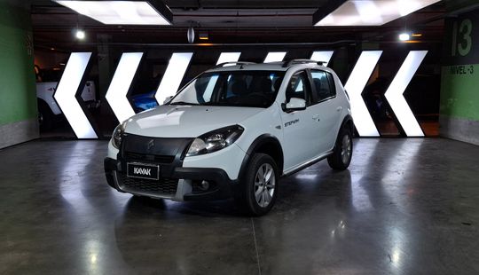 Renault • Sandero Stepway