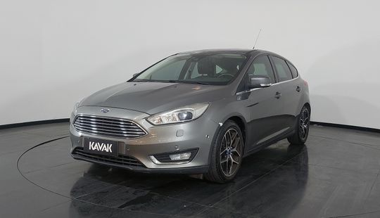 Ford • Focus