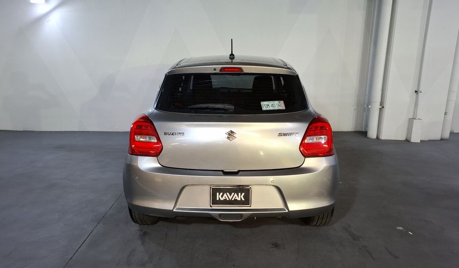 Suzuki Swift 1.2 GLX Hatchback 2022