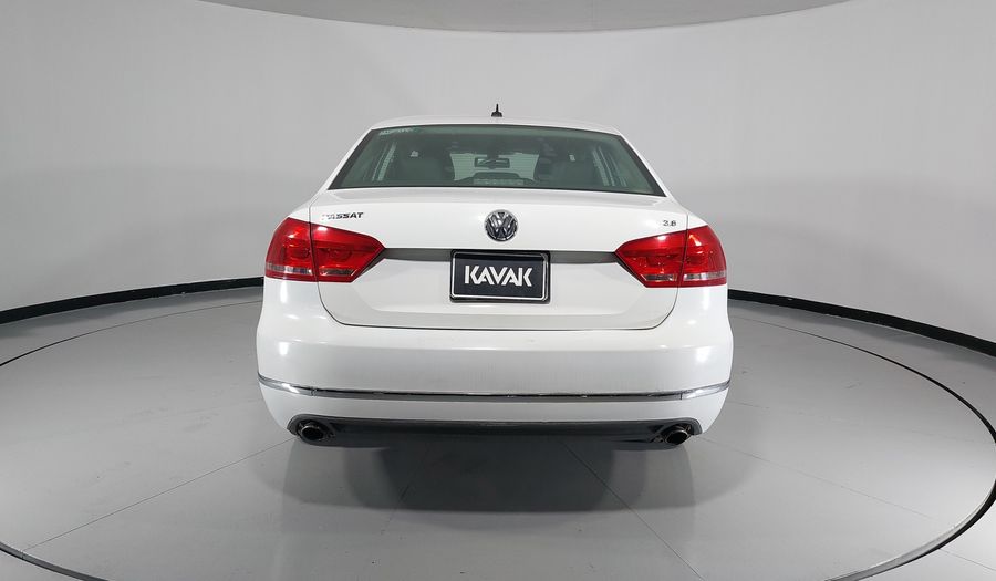 Volkswagen Passat 3.6 DSG Sedan 2012