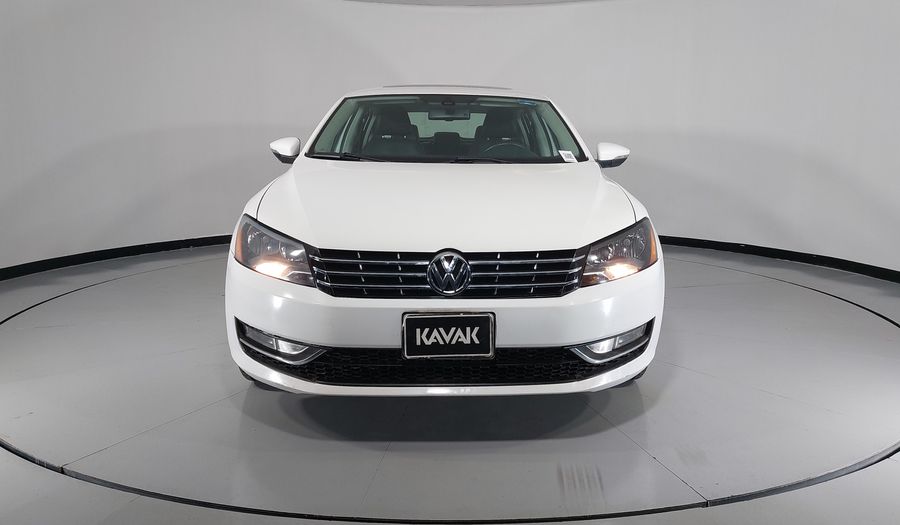 Volkswagen Passat 3.6 DSG Sedan 2012