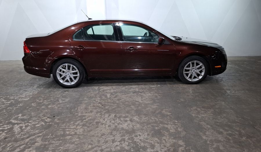 Ford Fusion 2.5 SE I4 AT Sedan 2012