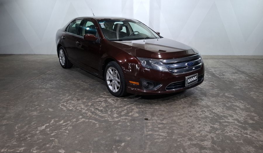Ford Fusion 2.5 SE I4 AT Sedan 2012