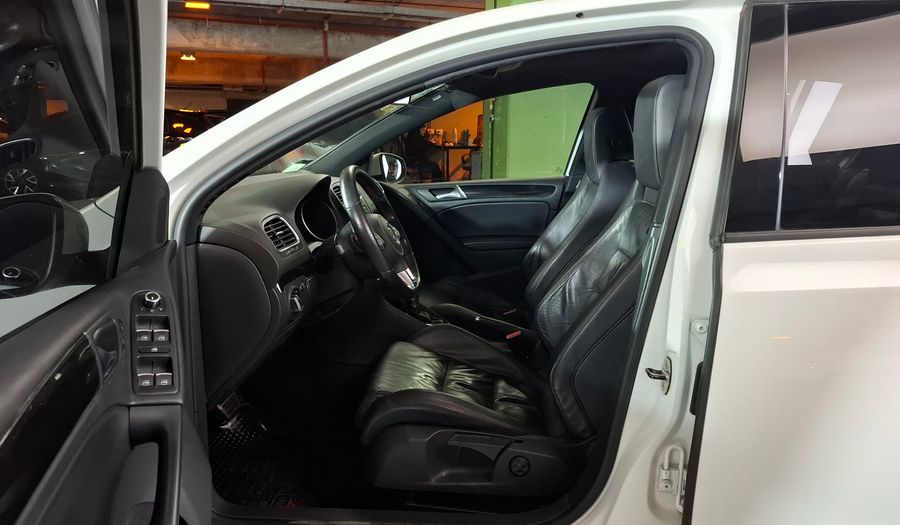 Volkswagen Golf 2.0 TSI GTI DSG Hatchback 2013