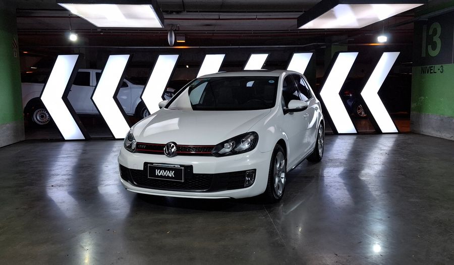 Volkswagen Golf 2.0 TSI GTI DSG Hatchback 2013