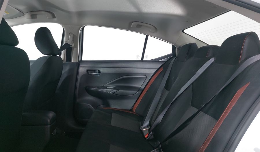 Nissan Versa 1.6 SR CVT Sedan 2025