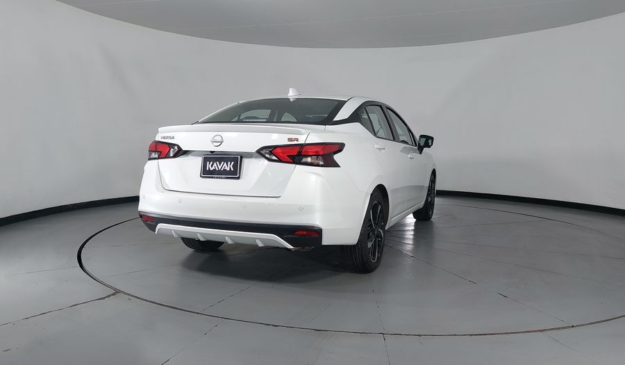 Nissan Versa 1.6 SR CVT Sedan 2025
