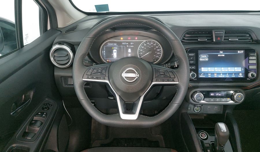 Nissan Versa 1.6 SR CVT Sedan 2025
