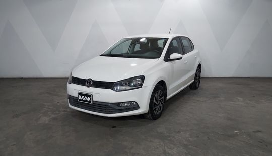 Volkswagen • Polo