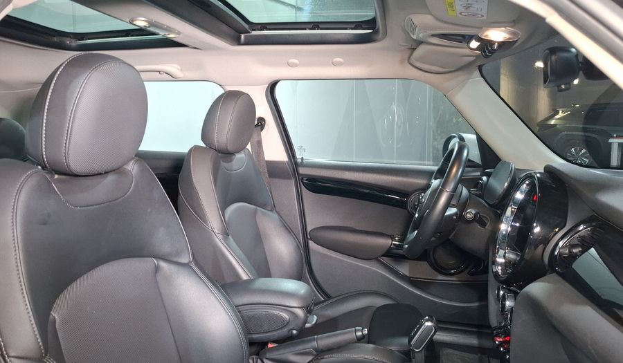Mini Cooper 1.5 COOPER CLASSIC DCT Hatchback 2022