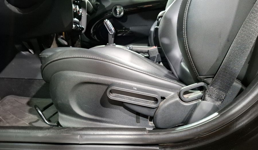 Mini Cooper 1.5 COOPER CLASSIC DCT Hatchback 2022