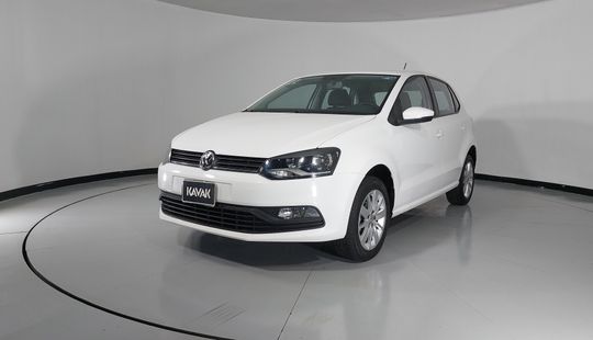 Volkswagen • Polo