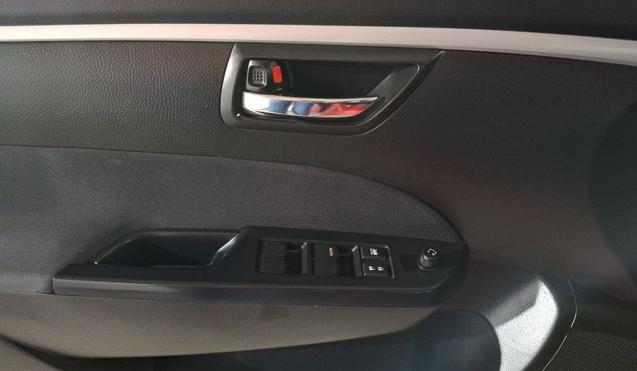 Suzuki Swift 1.4 GLS MT Hatchback 2013
