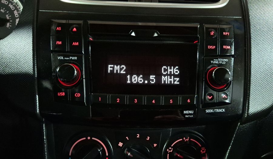 Suzuki Swift 1.4 GLS MT Hatchback 2013